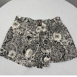 ODDI Women's Black Cream Paisley Floral Belted‎ Flowy Pull On Shorts Size 3XL